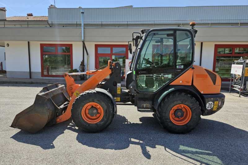 OmecoHub - Immagine KOMATSU WA70-7